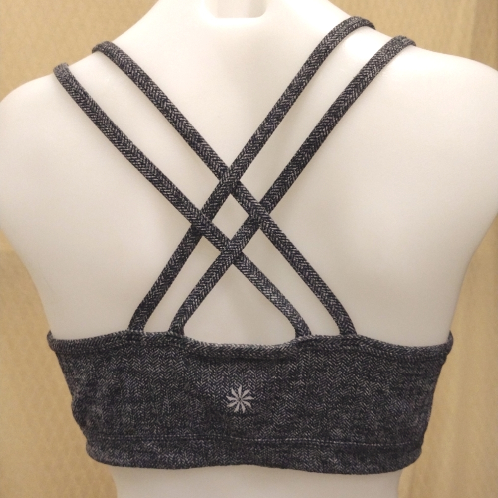 Athleta shelf workout bra M